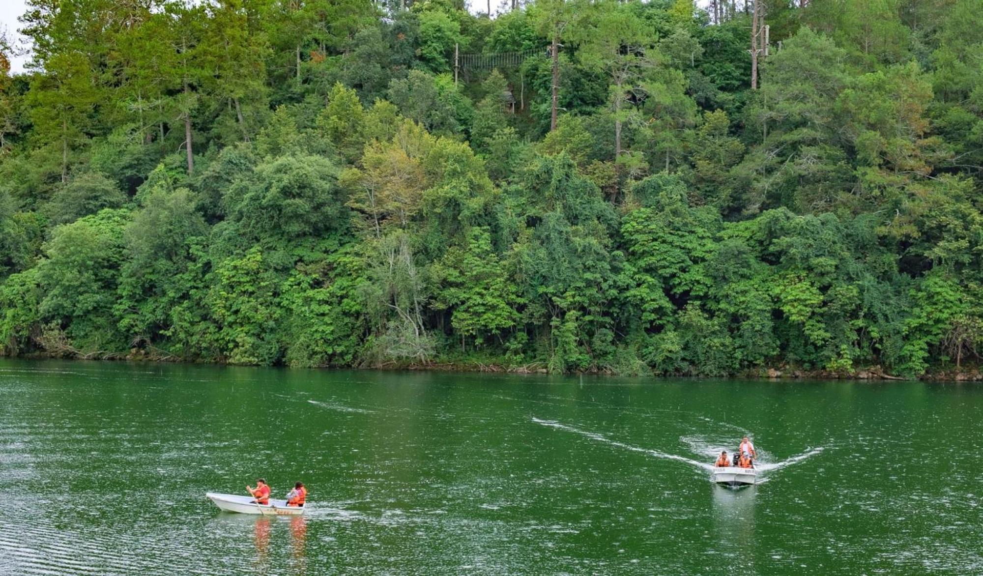 Zirahuen Forest And Resort Esterno foto