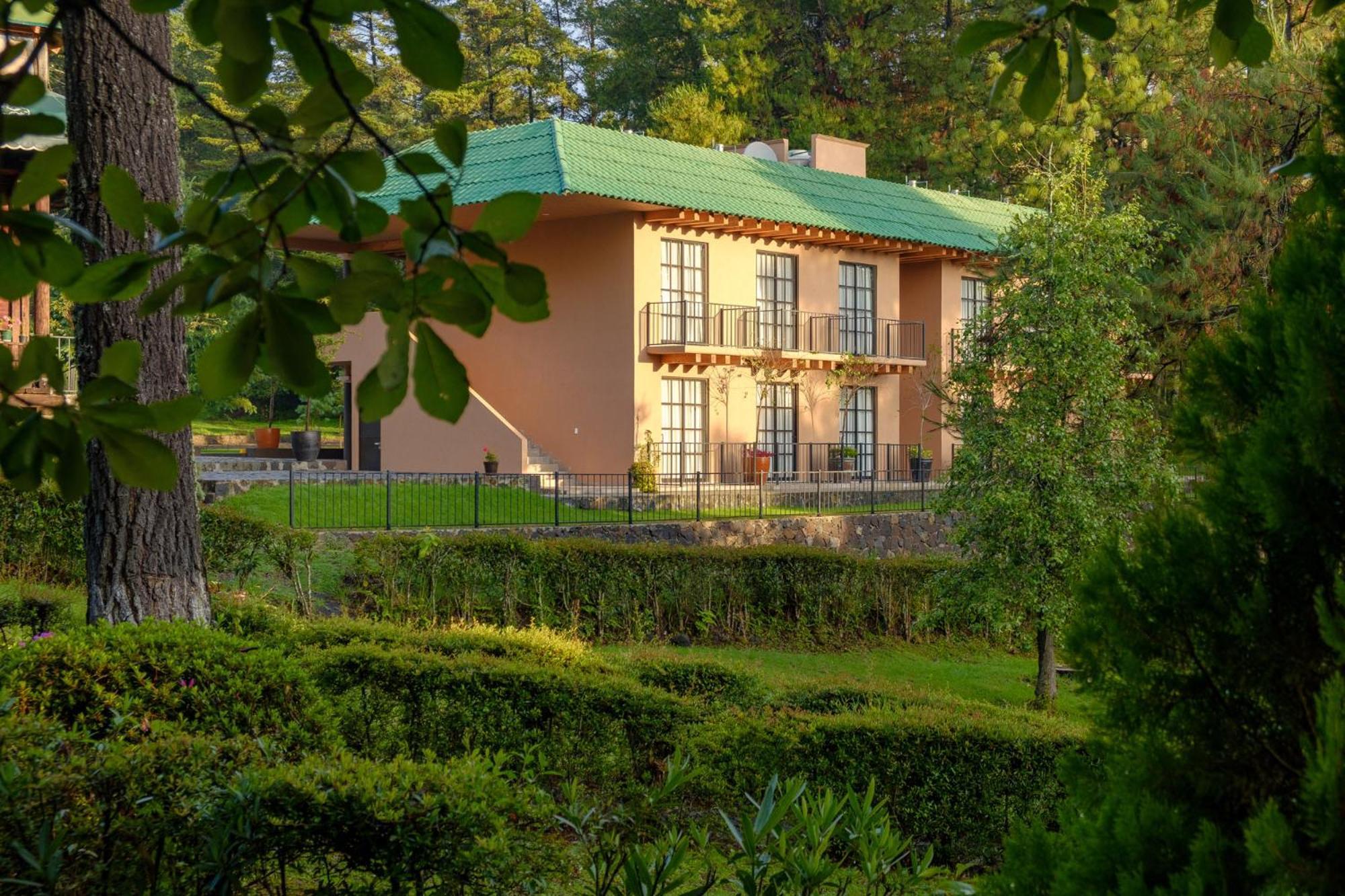 Zirahuen Forest And Resort Esterno foto