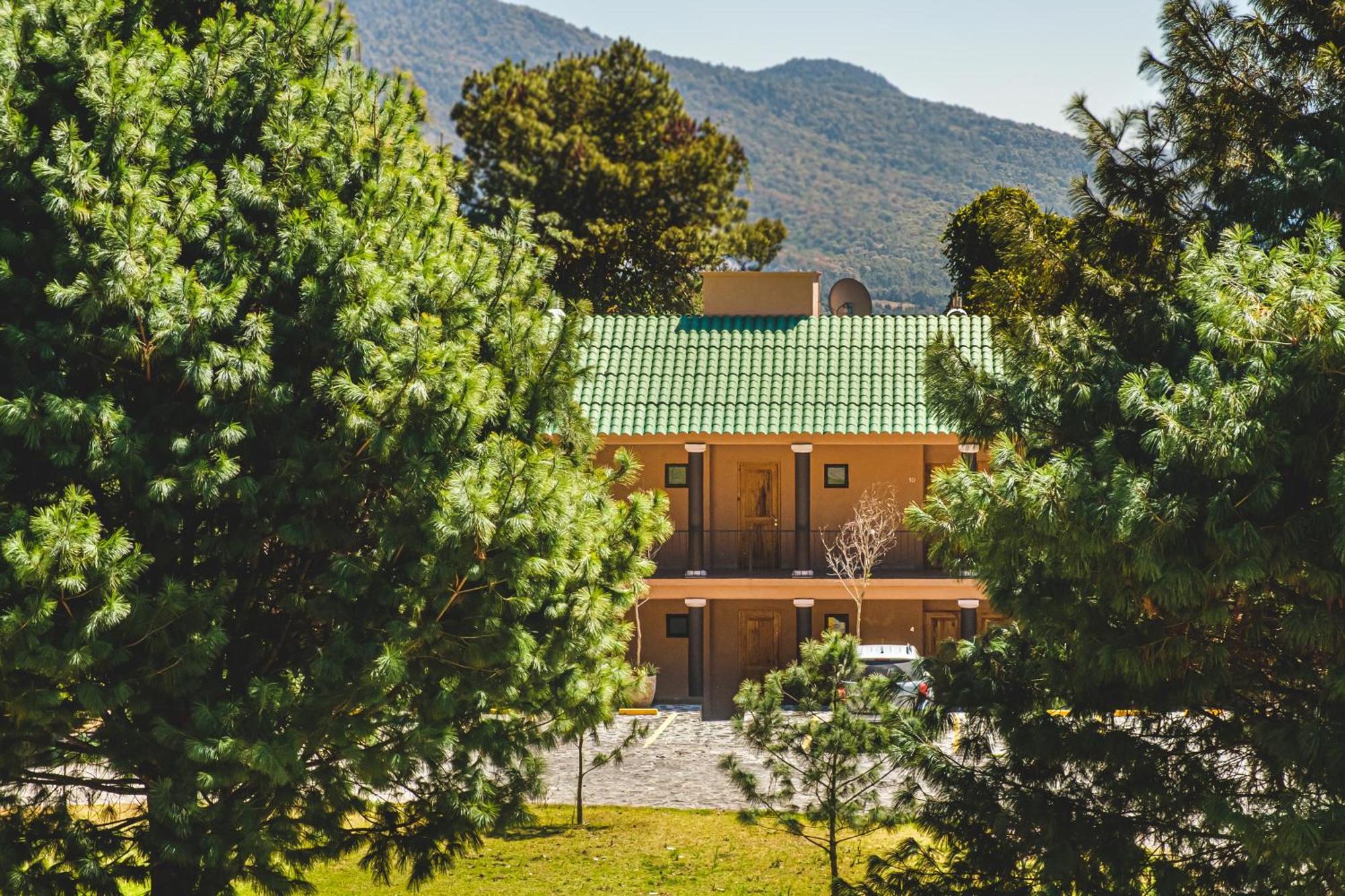 Zirahuen Forest And Resort Esterno foto